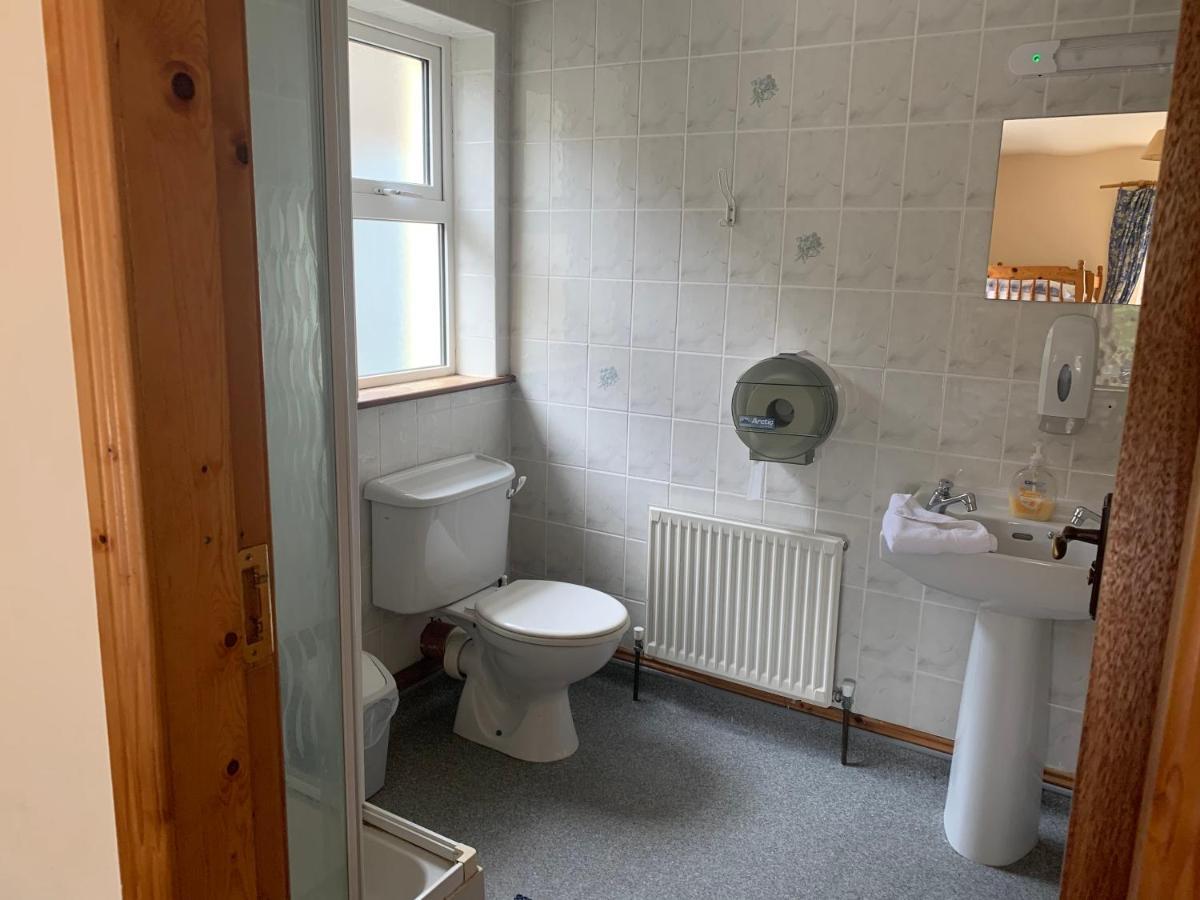 Clare'S Rock Self-Catering Accommodation Carron Exterior foto